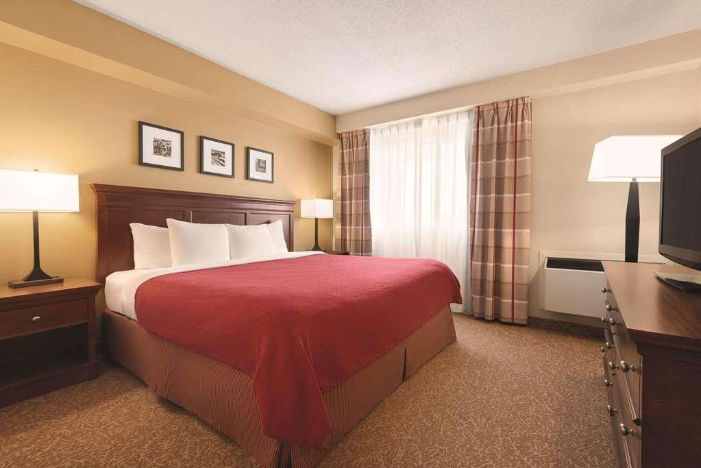 Country Inn & Suites By Radisson, Saskatoon, Sk חדר תמונה