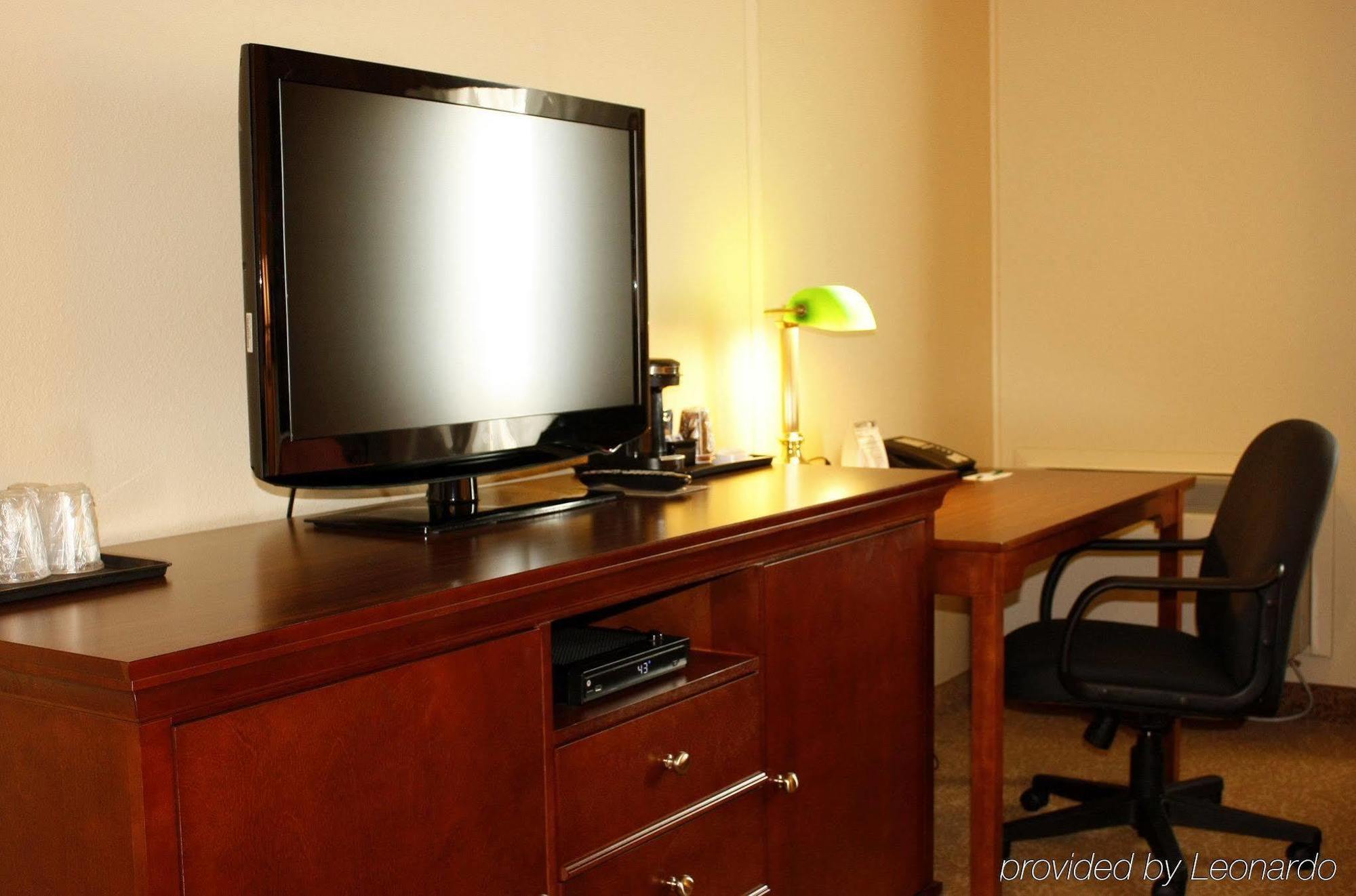 Country Inn & Suites By Radisson, Saskatoon, Sk מראה חיצוני תמונה