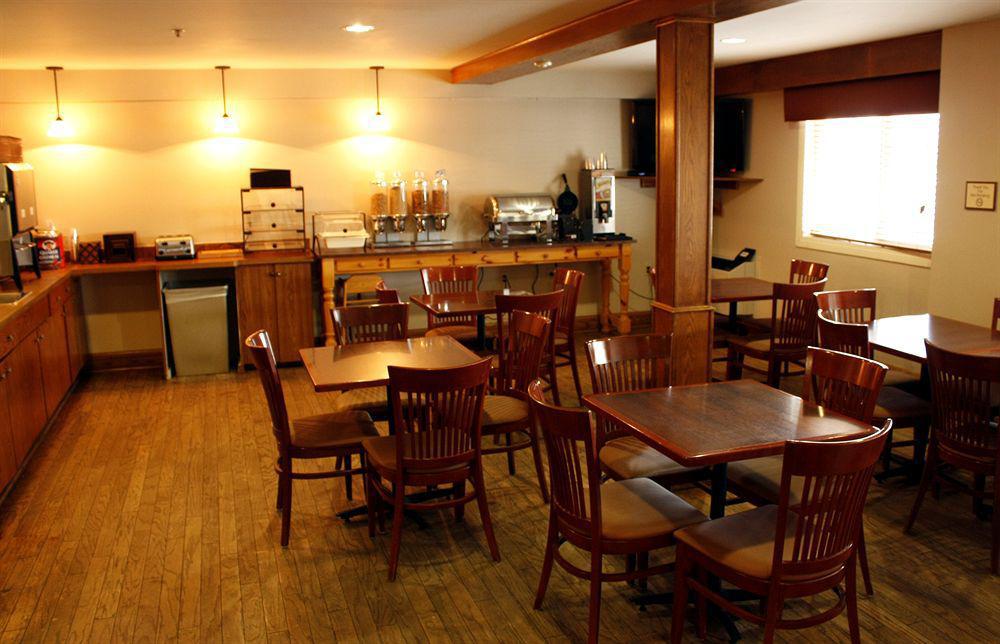 Country Inn & Suites By Radisson, Saskatoon, Sk מראה חיצוני תמונה